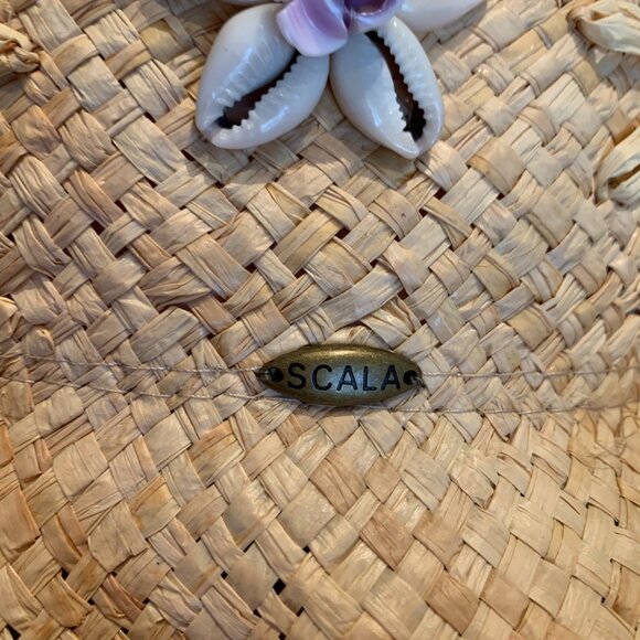 Scala natural straw hat, applied shells, straw flowers, adjustable hatband, EUC - Picture 2 of 16